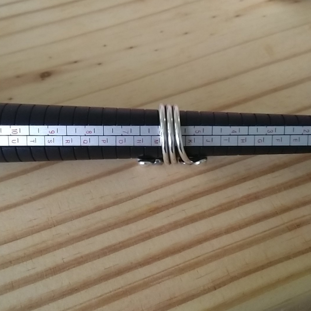 Genuine Solid Silver Ring - image 5